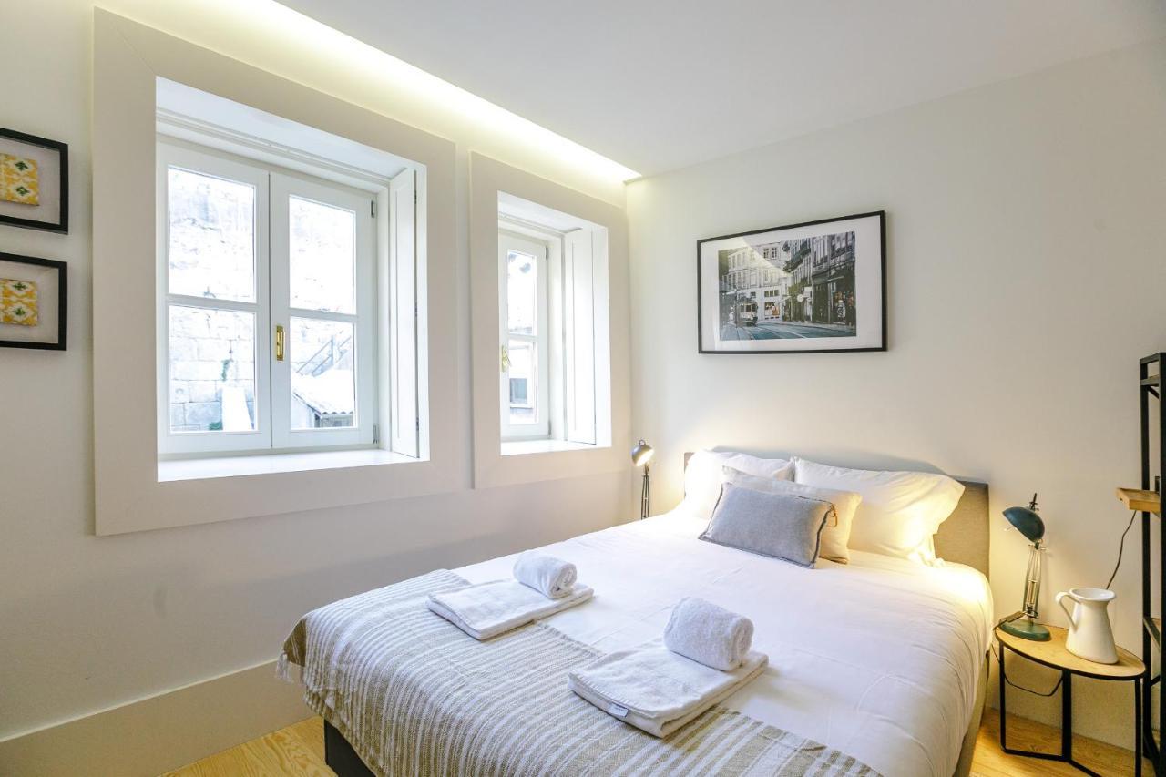 Lovelystay - Taipas Studio With Ac Porto Exterior photo