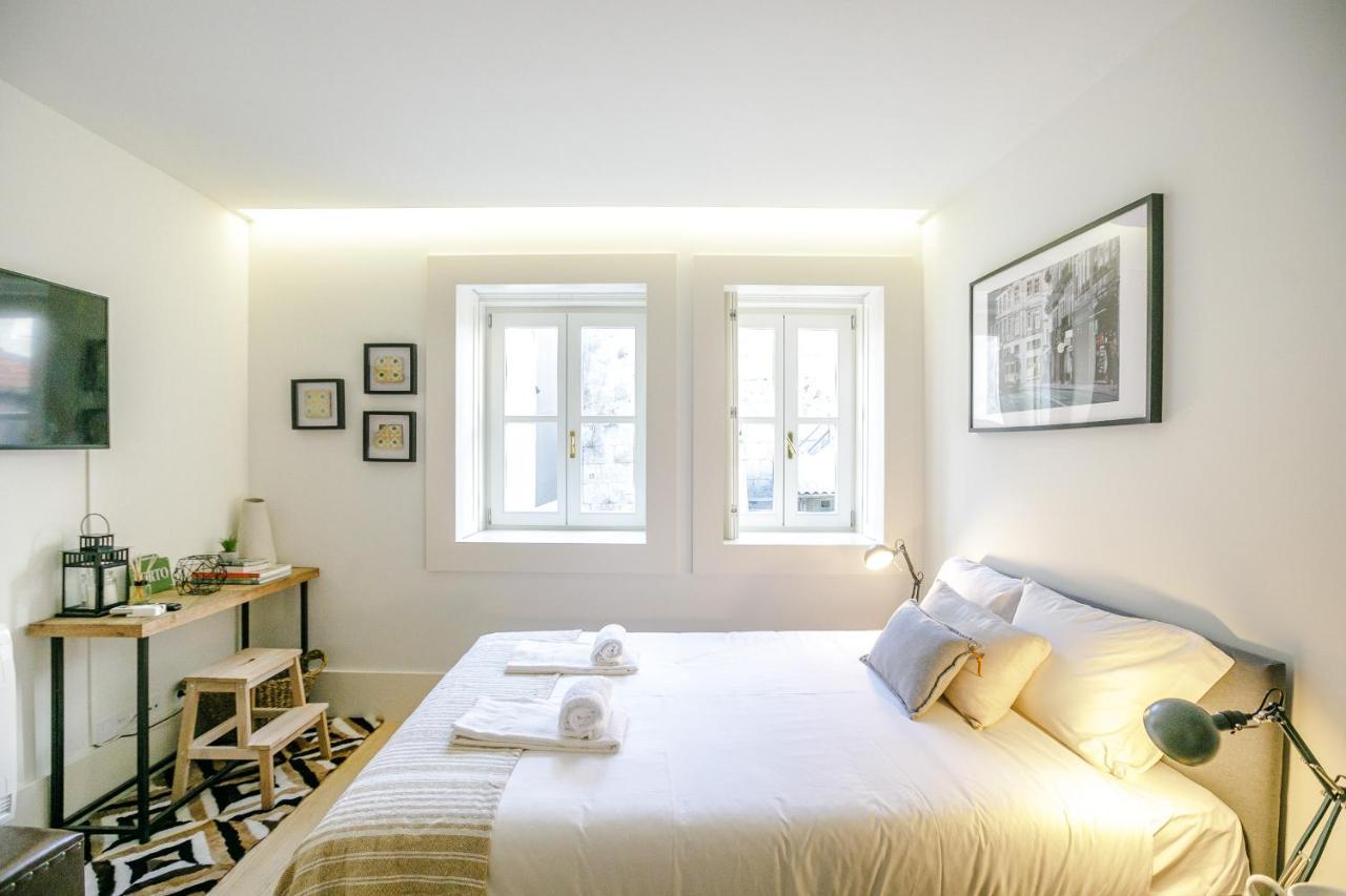 Lovelystay - Taipas Studio With Ac Porto Exterior photo