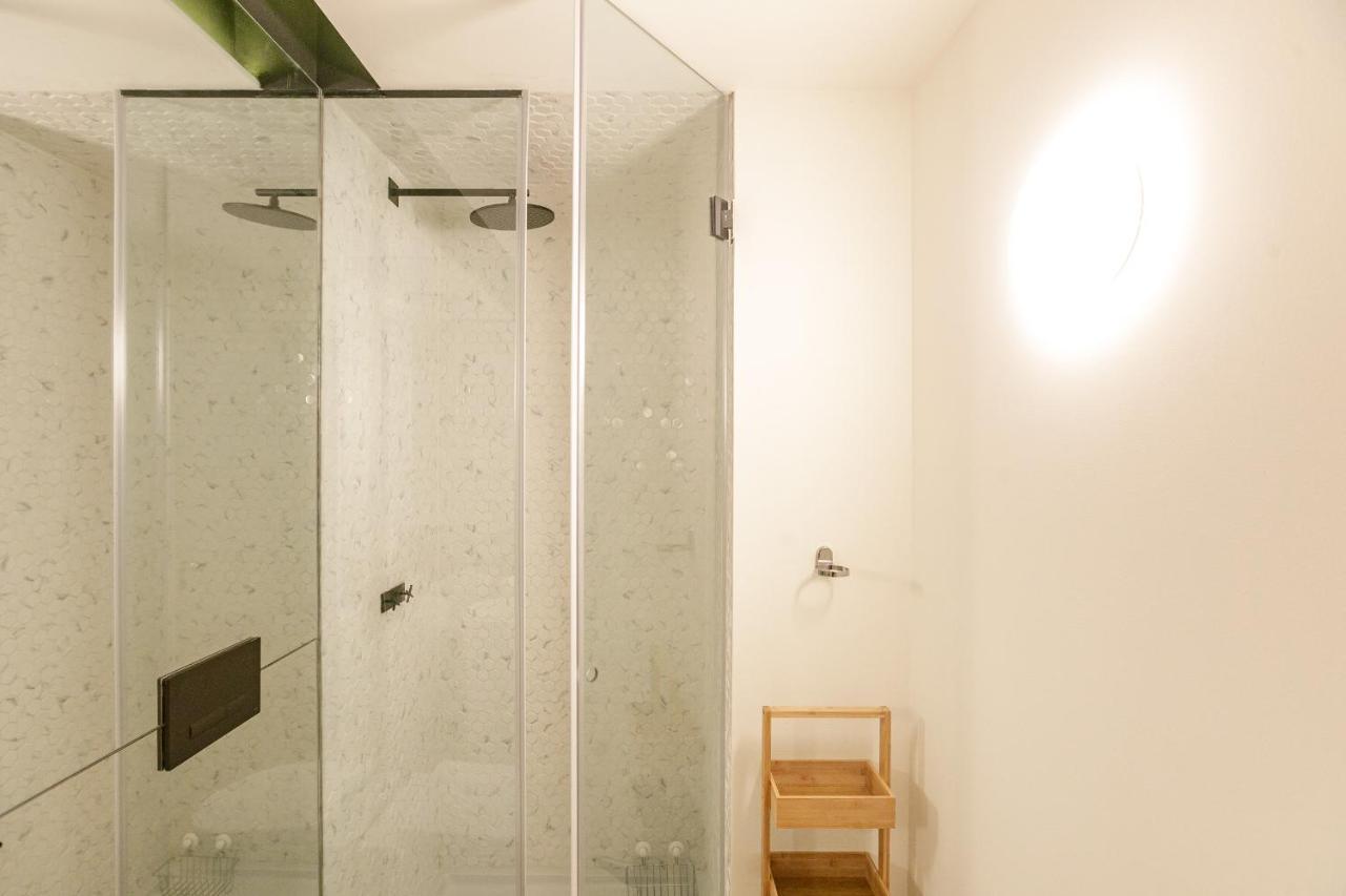 Lovelystay - Taipas Studio With Ac Porto Exterior photo