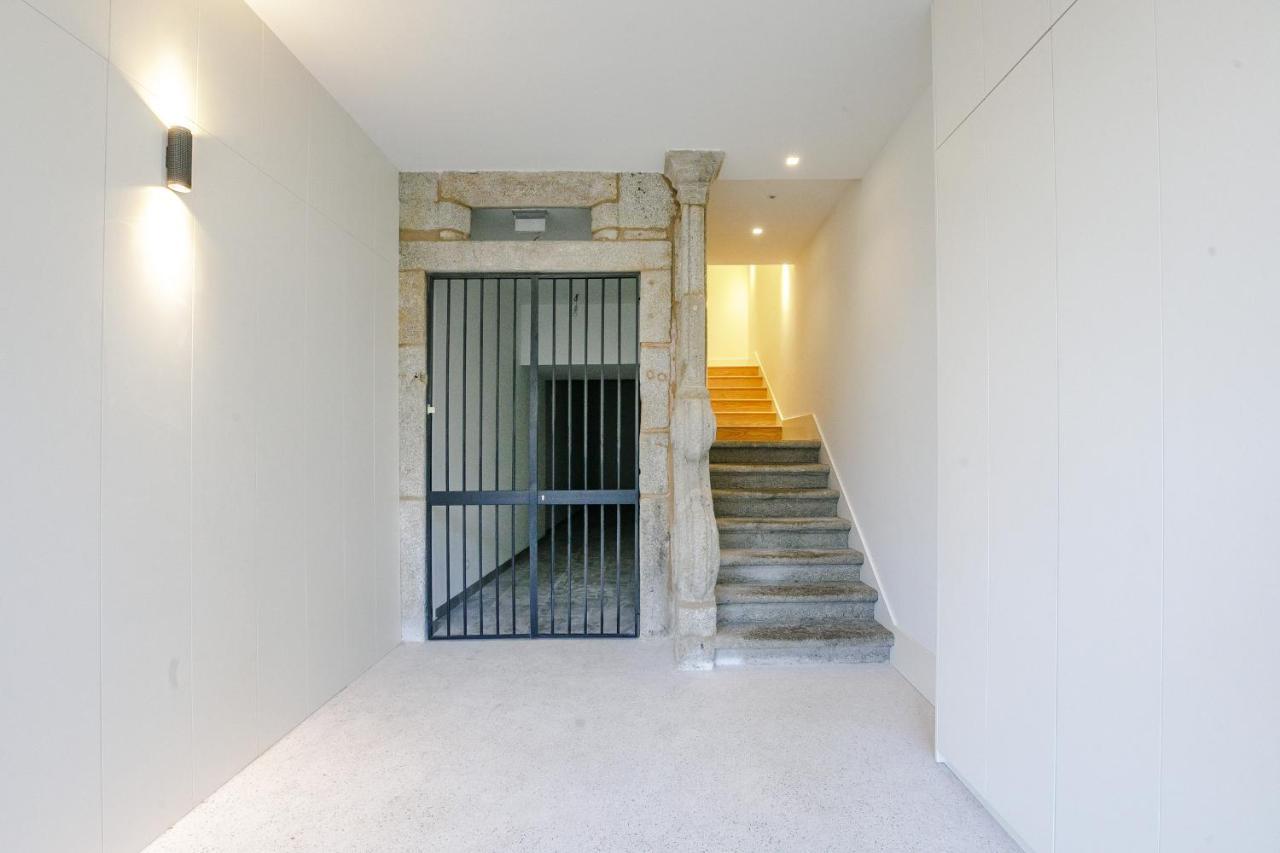 Lovelystay - Taipas Studio With Ac Porto Exterior photo