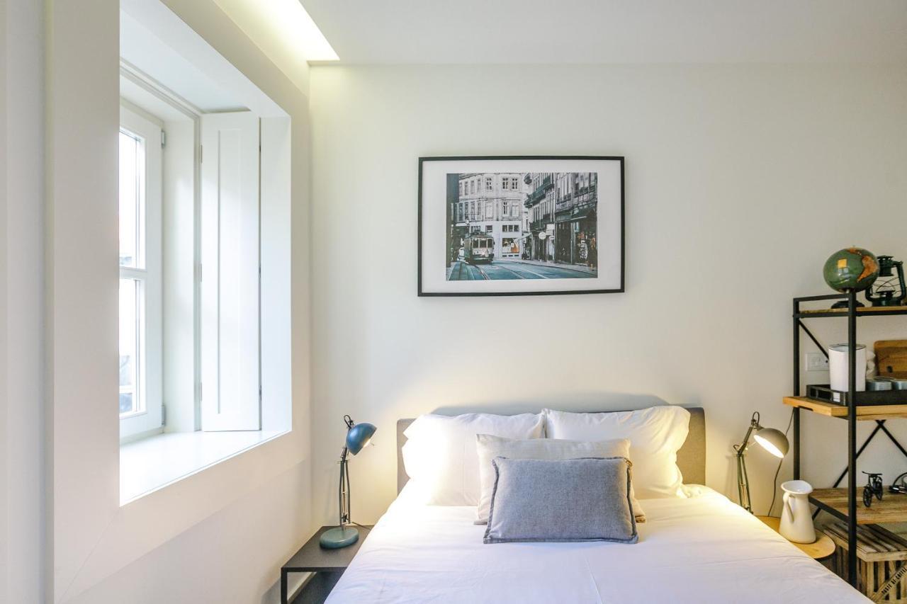 Lovelystay - Taipas Studio With Ac Porto Exterior photo