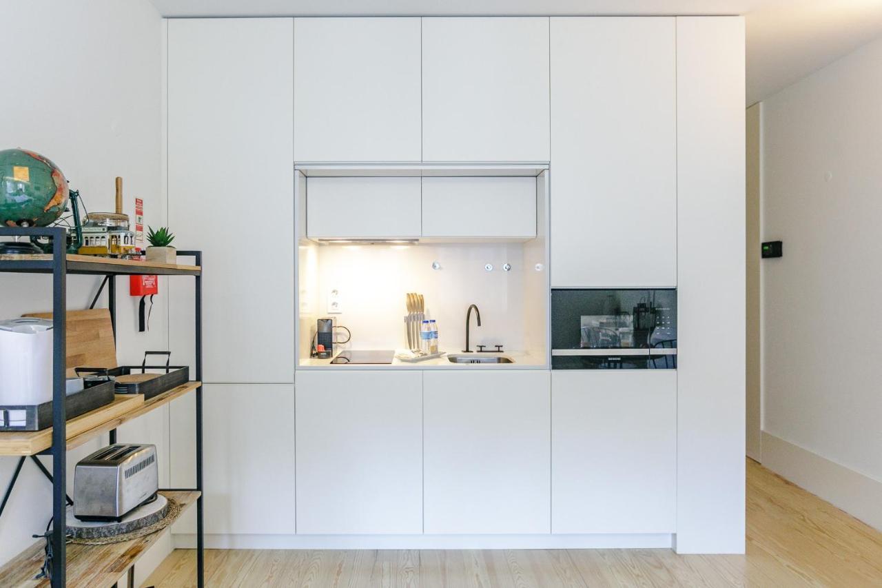 Lovelystay - Taipas Studio With Ac Porto Exterior photo